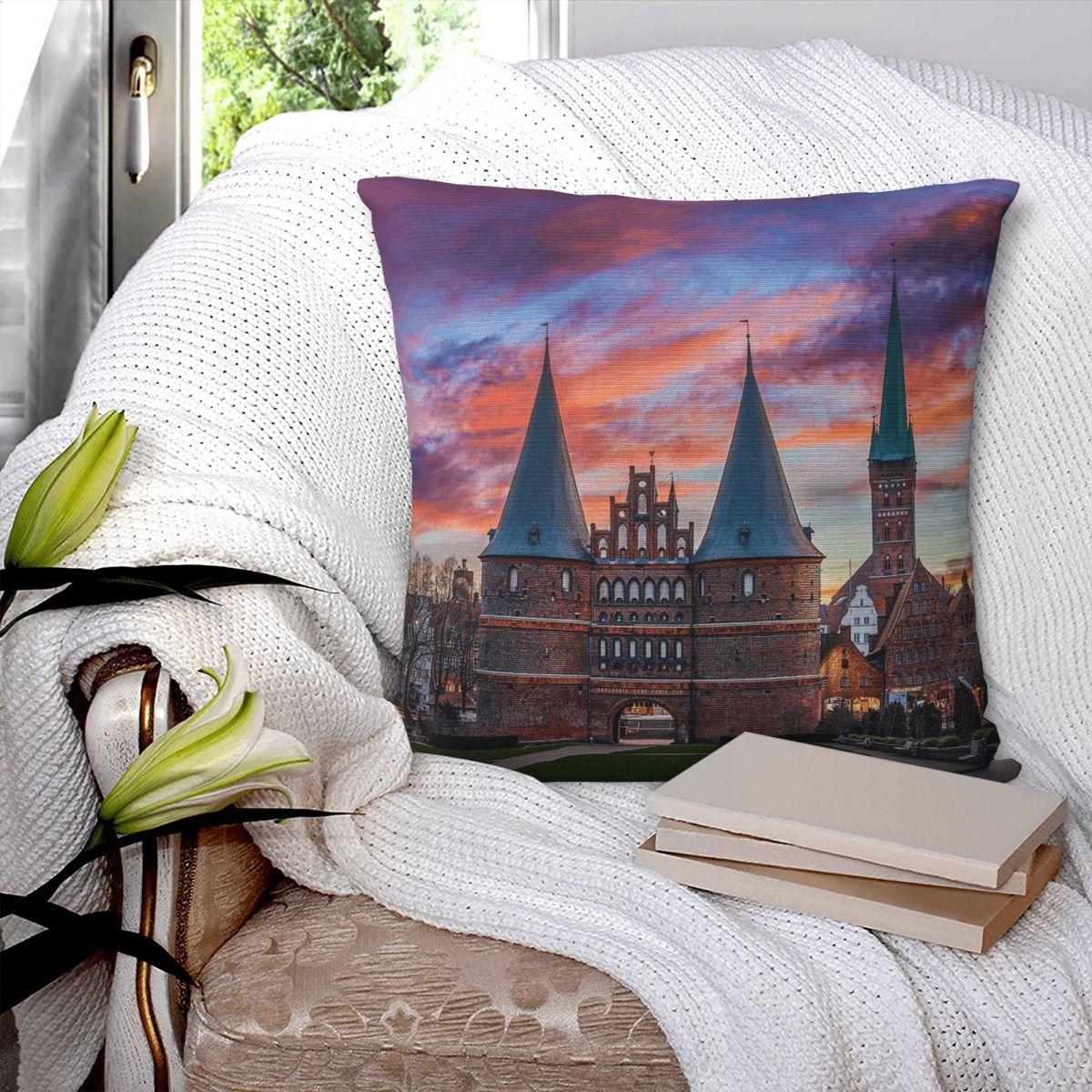Holstentor In Lﾨbeck 독일 베개 커버  - Germany Home Decor 리뷰 및 가격